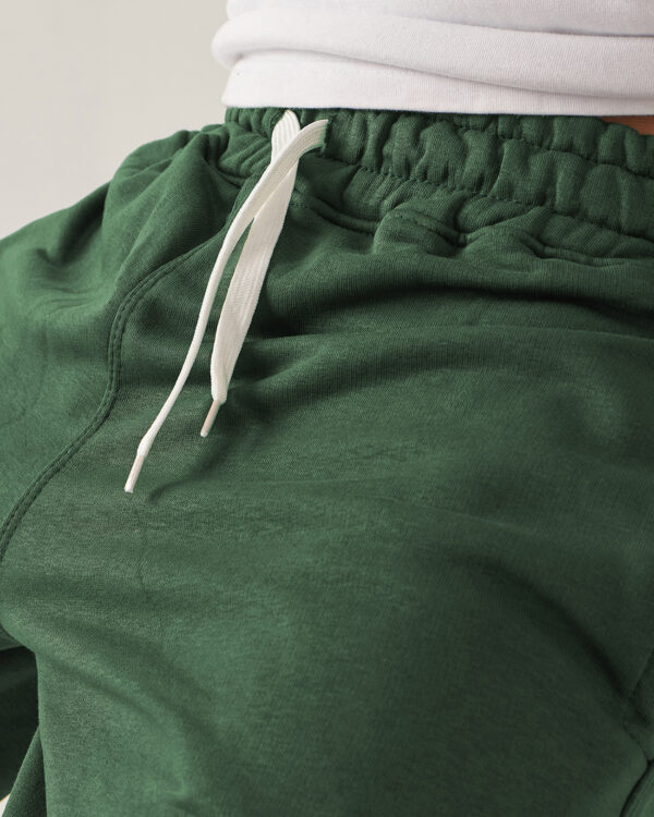 Introducing our Green Straight Fit Sweatpants, designed for comfort and easy movement. Made from Summer Melton 100% Cotton Fabric for a soft feel against the skin. Perfect for everyday wear, Add them to your wardrobe today and experience the ultimate blend of comfort and style.