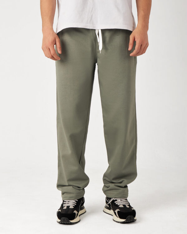 Introducing our Khaki Green Straight Fit Sweatpants, designed for comfort and easy movement. Made from Summer Melton 100% Cotton Fabric for a soft feel against the skin. Perfect for everyday wear, Add them to your wardrobe today and experience the ultimate blend of comfort and style.