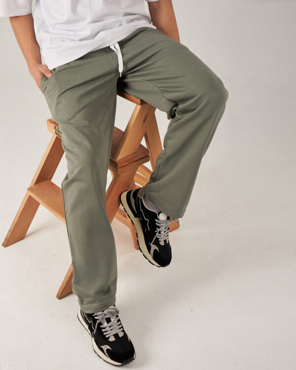 Introducing our Khaki Green Straight Fit Sweatpants, designed for comfort and easy movement. Made from Summer Melton 100% Cotton Fabric for a soft feel against the skin. Perfect for everyday wear, Add them to your wardrobe today and experience the ultimate blend of comfort and style.